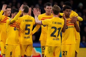 华体会hth-那不勒斯绝杀皇马，莱万扑点救主世界杯