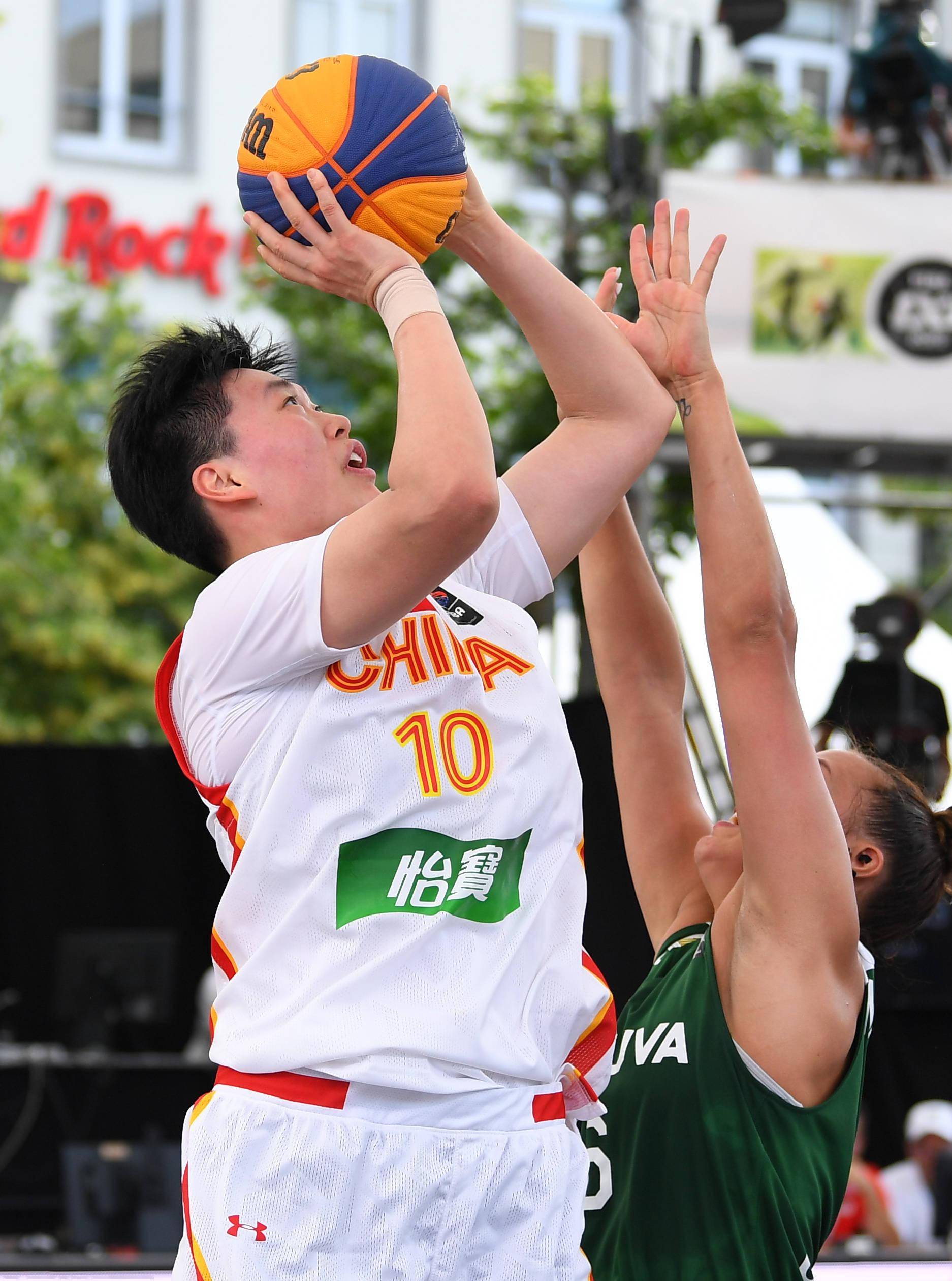 华体会登陆-北爱尔兰队备战立陶宛，奋力争取胜利的简单介绍  第2张