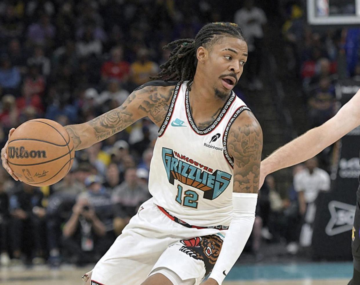 华体会-包含湖人B队血洗灰熊，米尔萨普爆发神勇的词条  第1张